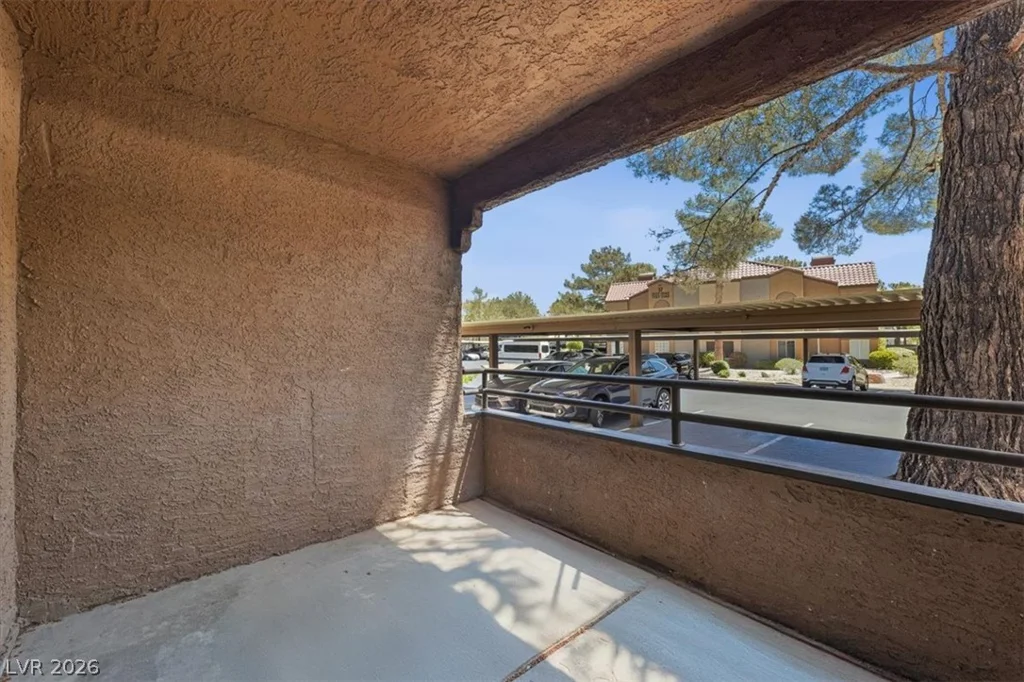 2200 Fort Apache, Las Vegas, NV 89117