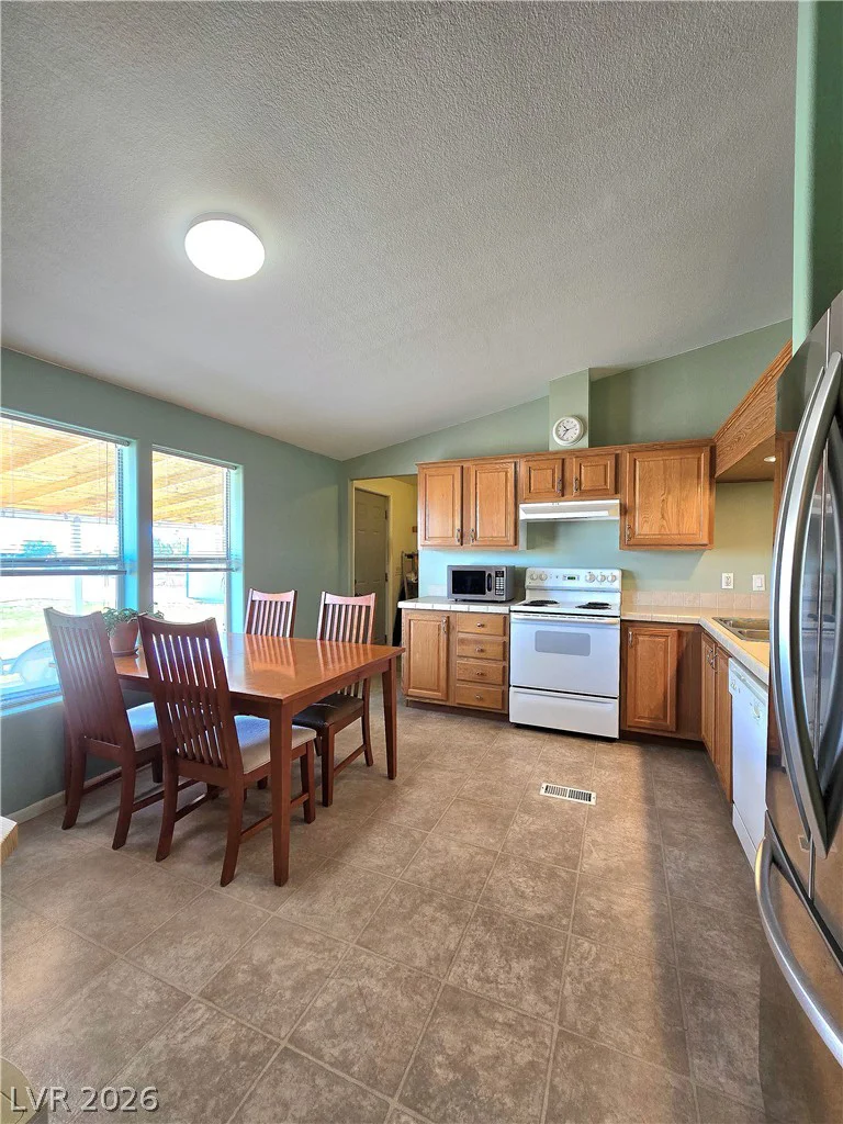 1701 Meier, Pahrump, NV 89048