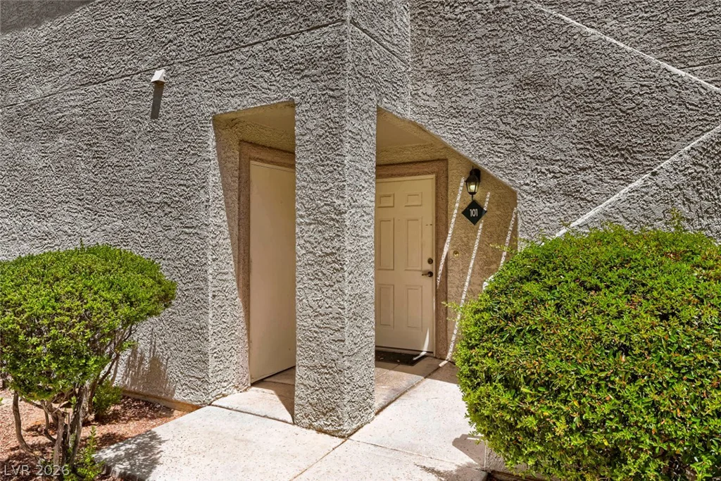 7900 Ryandale, Las Vegas, NV 89145