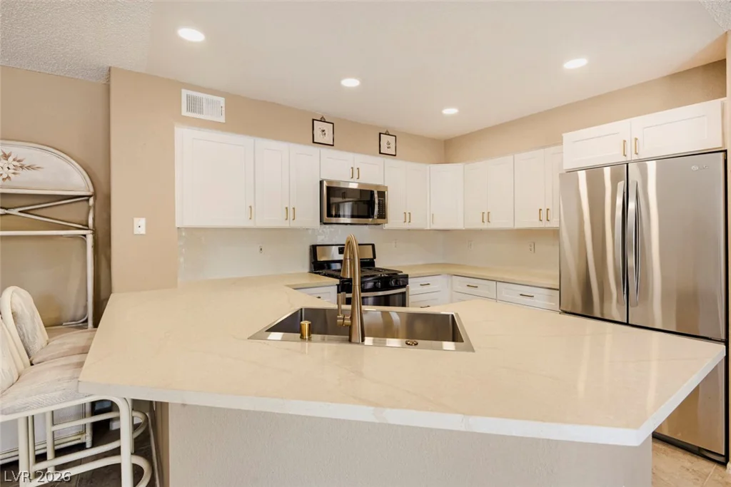 7900 Ryandale, Las Vegas, NV 89145