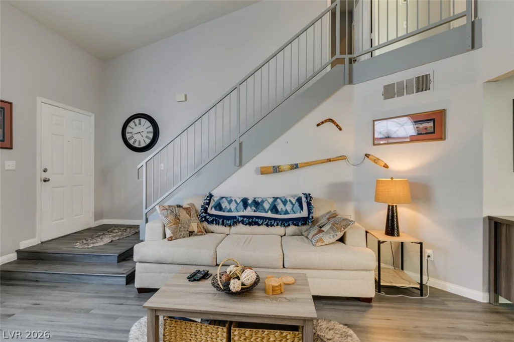 8469 Majestic View, Las Vegas, NV 89129