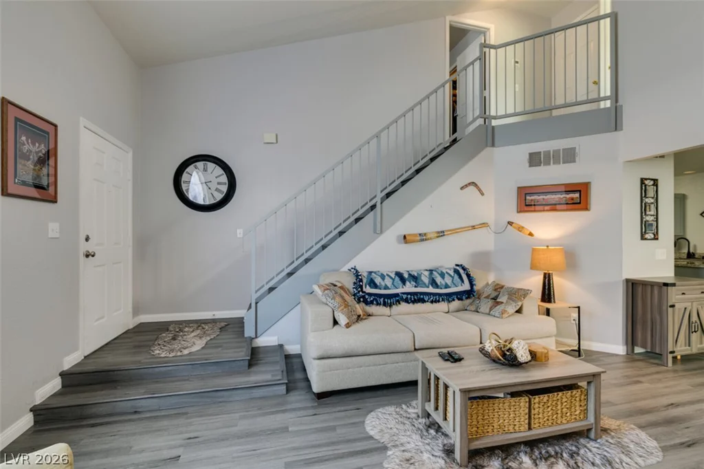 8469 Majestic View, Las Vegas, NV 89129