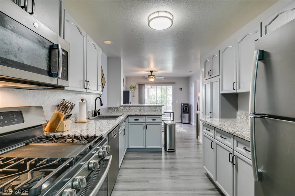 8469 Majestic View, Las Vegas, NV 89129