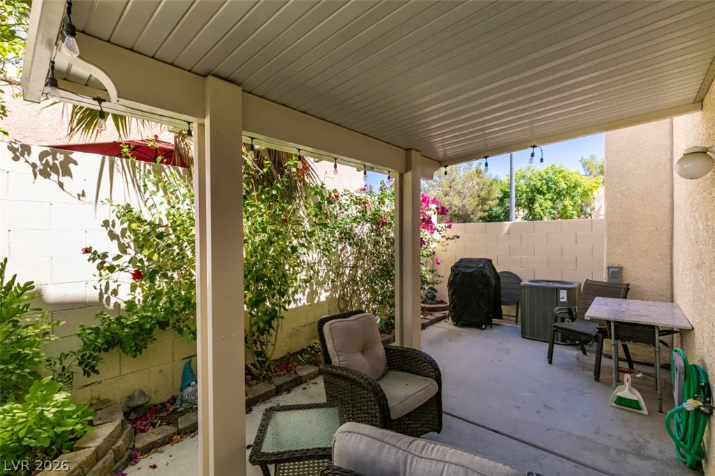 8469 Majestic View, Las Vegas, NV 89129