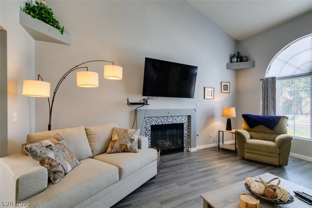 8469 Majestic View, Las Vegas, NV 89129