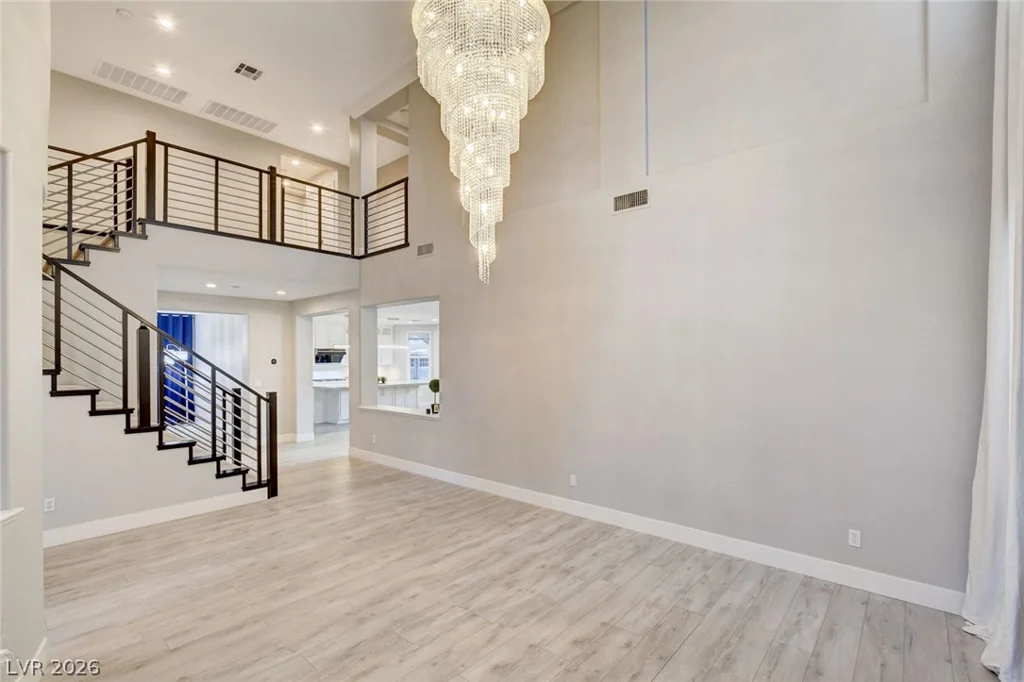 7771 High Chaparral, Las Vegas, NV 89113