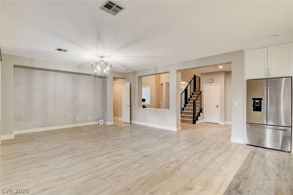 7771 High Chaparral, Las Vegas, NV 89113