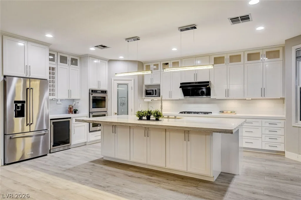 7771 High Chaparral, Las Vegas, NV 89113