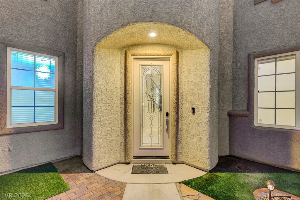 7771 High Chaparral, Las Vegas, NV 89113