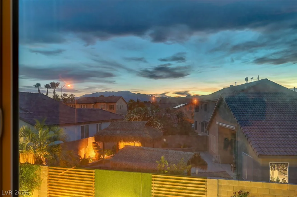 7771 High Chaparral, Las Vegas, NV 89113
