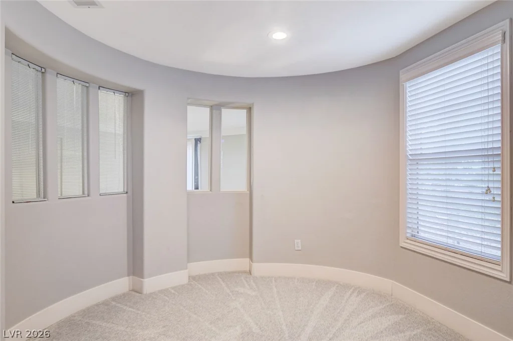 7771 High Chaparral, Las Vegas, NV 89113