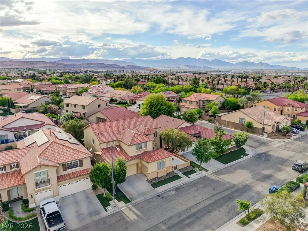 7771 High Chaparral, Las Vegas, NV 89113