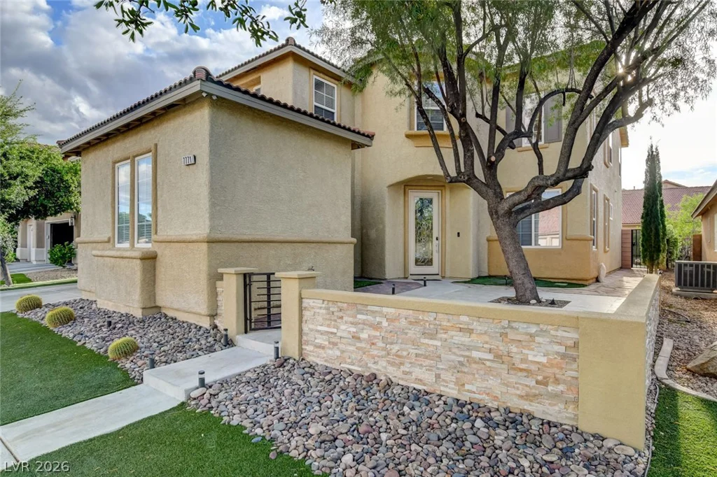 7771 High Chaparral, Las Vegas, NV 89113