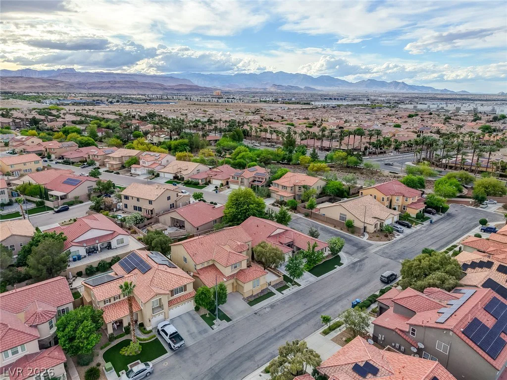 7771 High Chaparral, Las Vegas, NV 89113