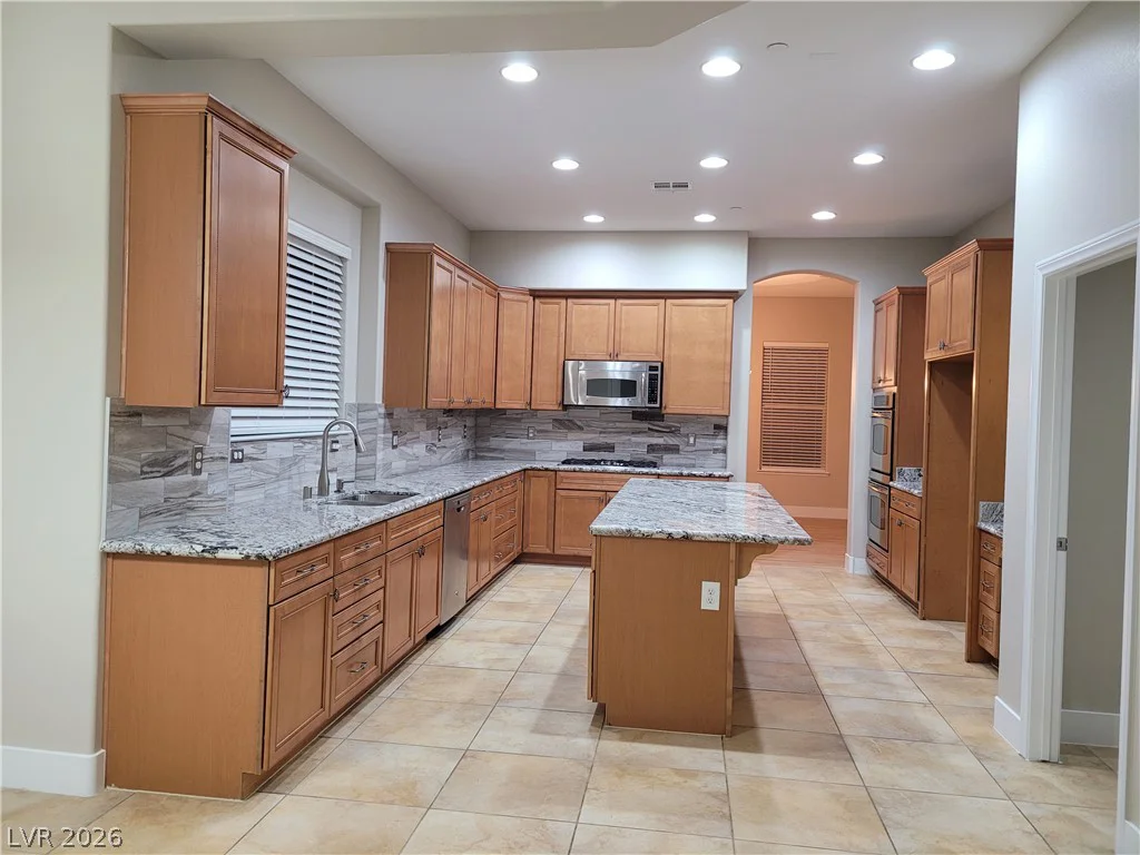 3721 White Lion, North Las Vegas, NV 89084