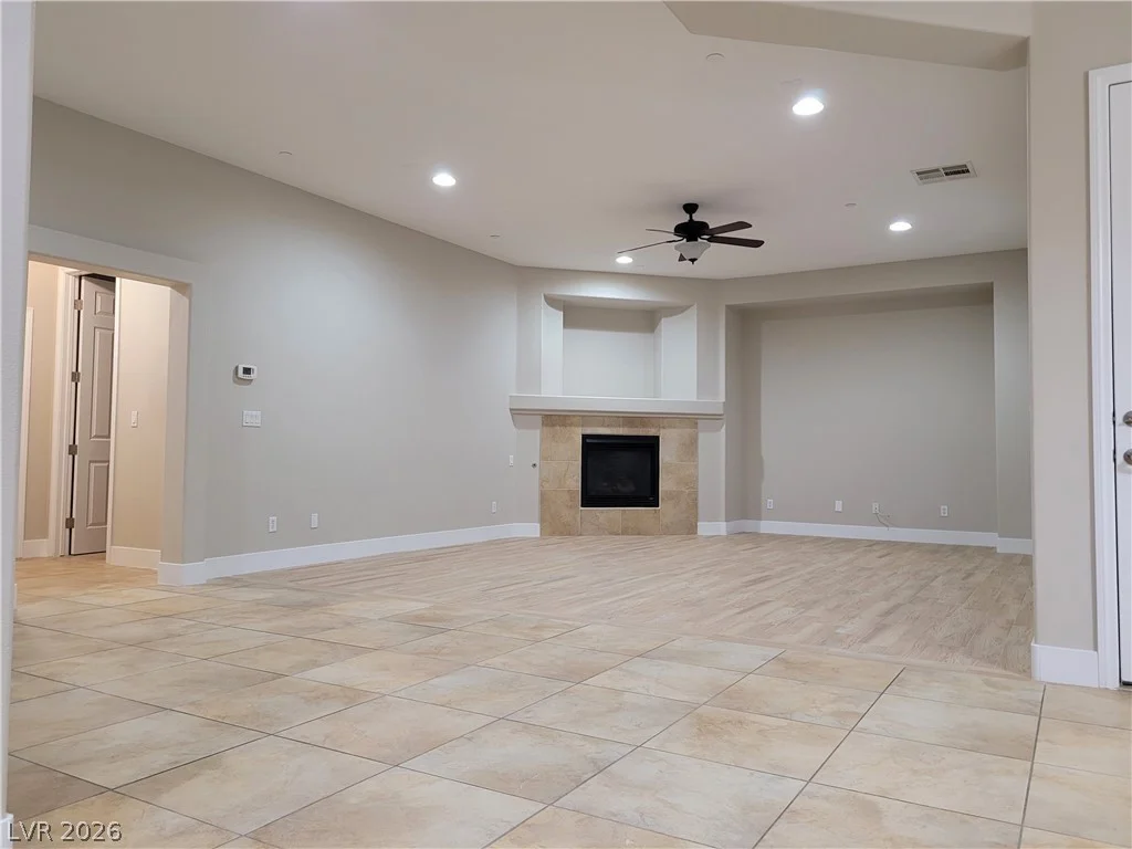 3721 White Lion, North Las Vegas, NV 89084