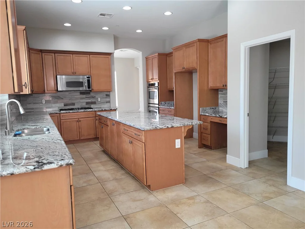 3721 White Lion, North Las Vegas, NV 89084