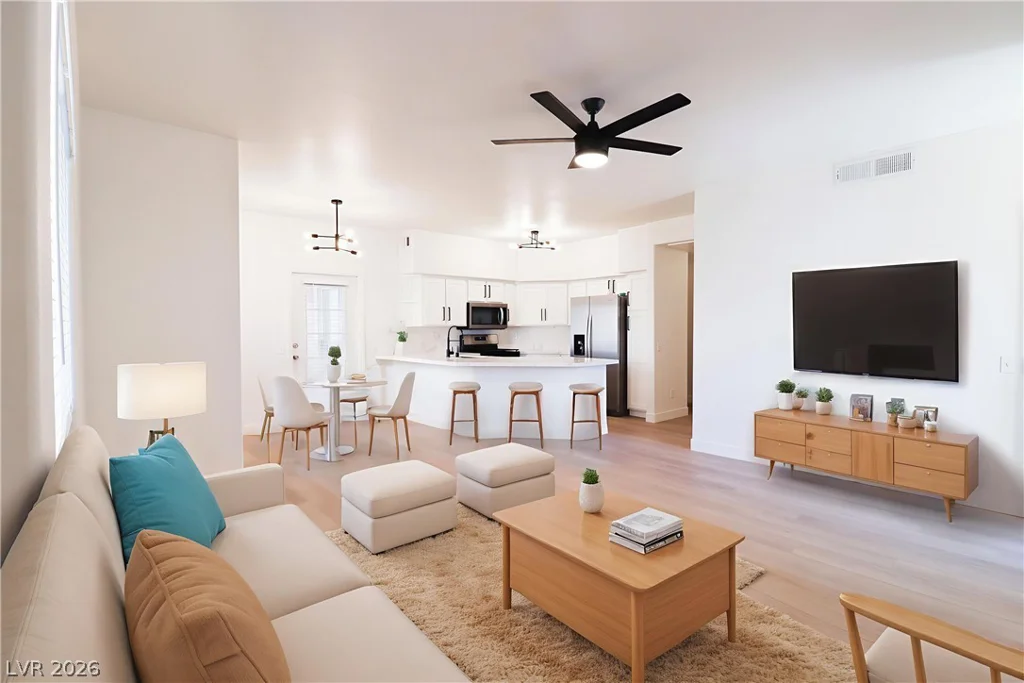 5225 Reno, Las Vegas, NV 89118