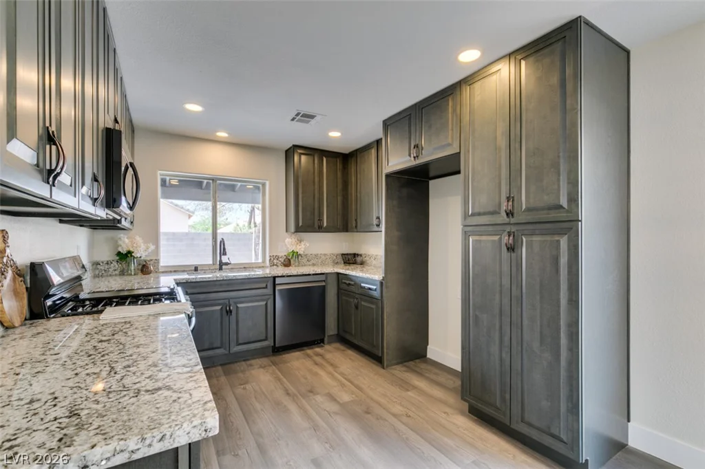 8239 Fame, Las Vegas, NV 89147