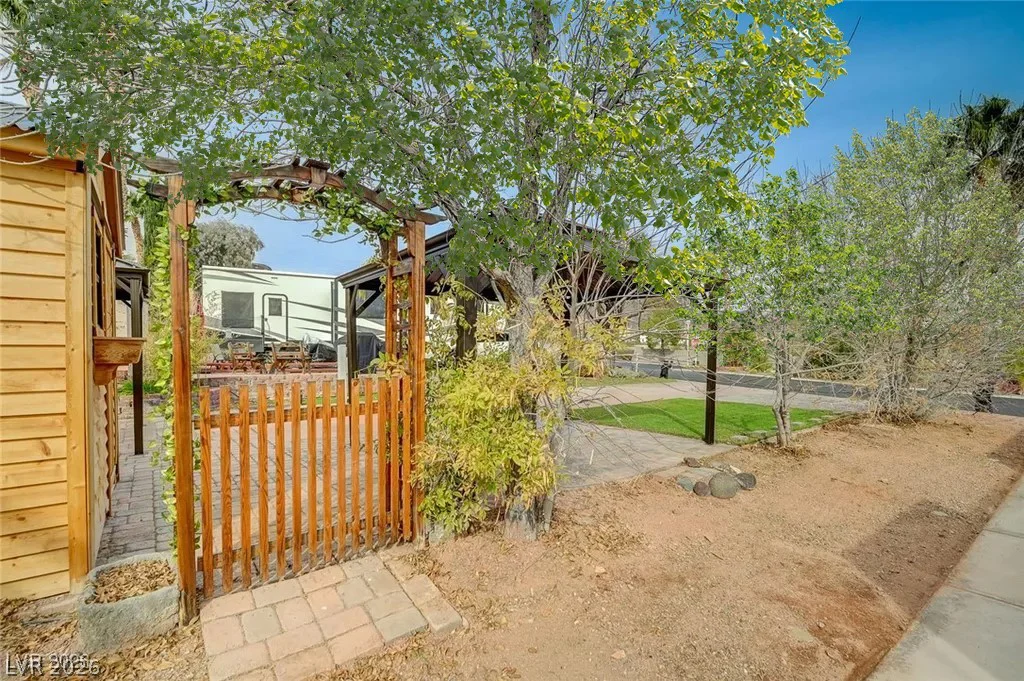866 Sparrow, Boulder City, NV 89005