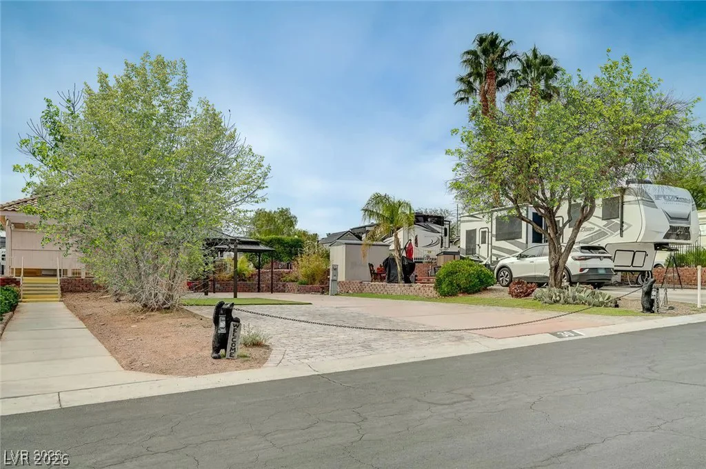 866 Sparrow, Boulder City, NV 89005