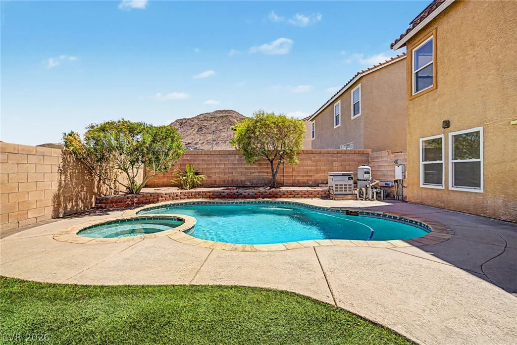 184 White Butte, Henderson, NV 89012