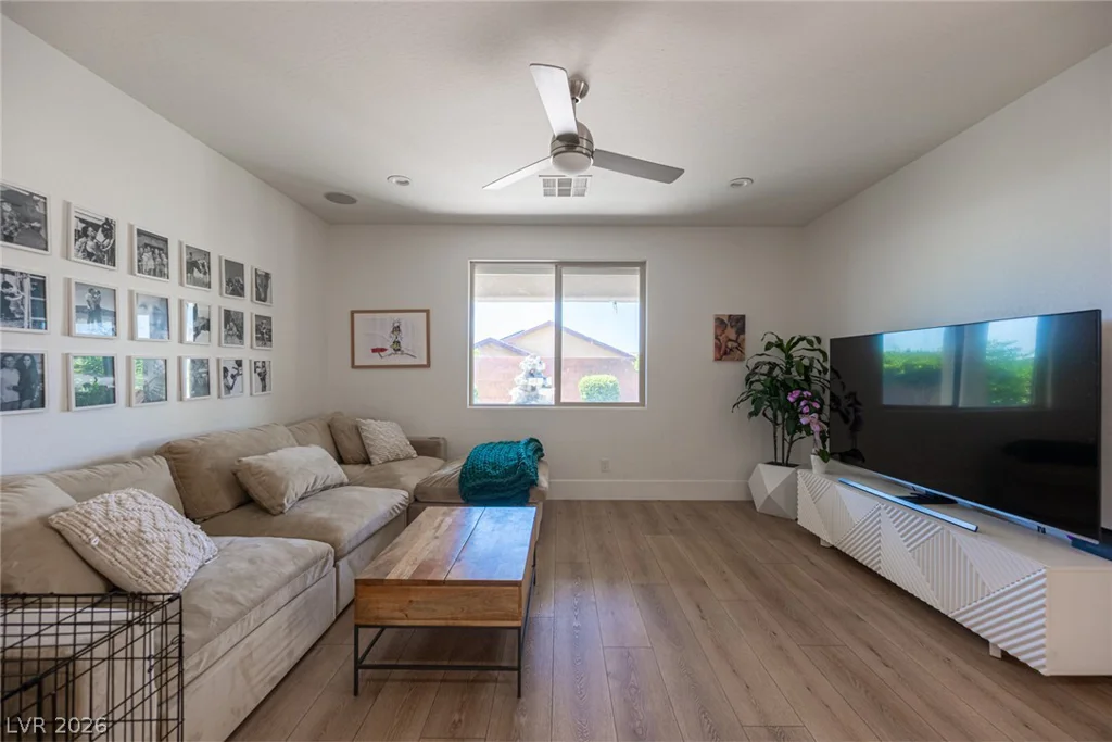 10807 Niobrara, Las Vegas, NV 89166