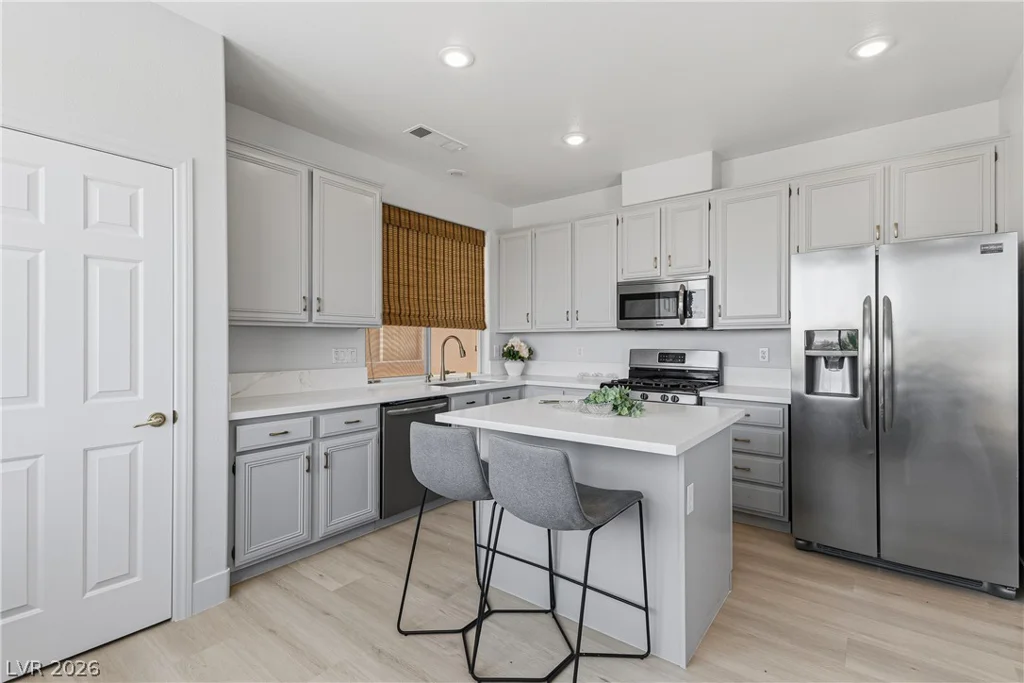 316 Silver Grove, Las Vegas, NV 89144