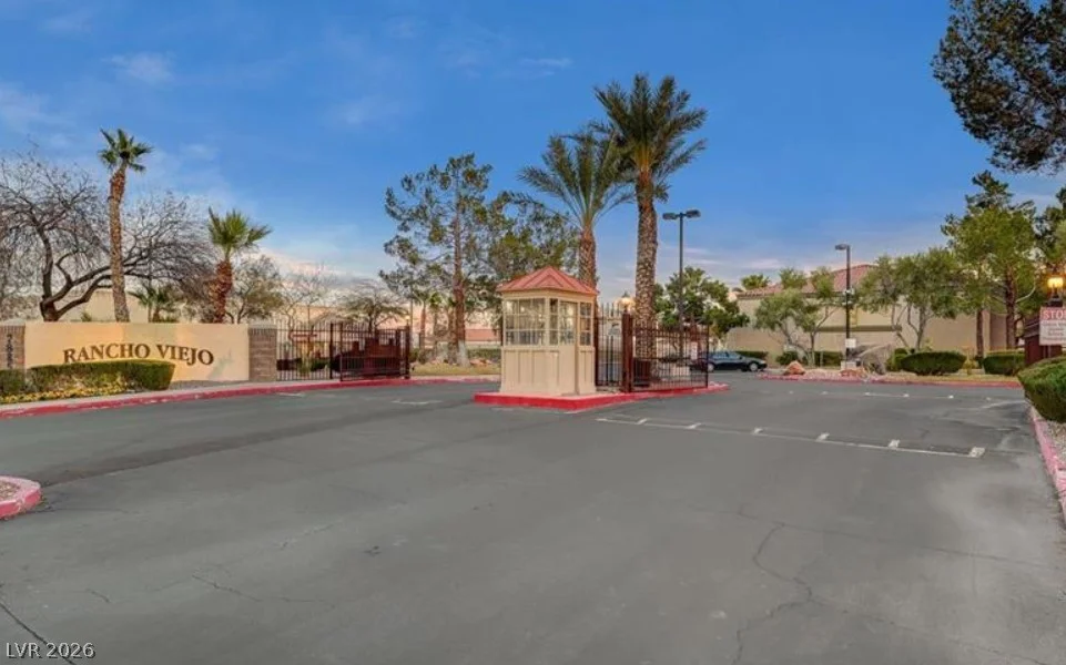 7885 Flamingo, Las Vegas, NV 89147