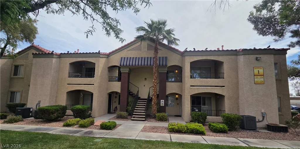 7885 Flamingo, Las Vegas, NV 89147
