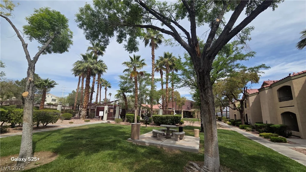 7885 Flamingo, Las Vegas, NV 89147
