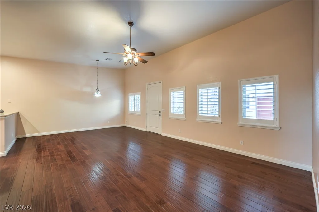 3910 Pebble, Las Vegas, NV 89139