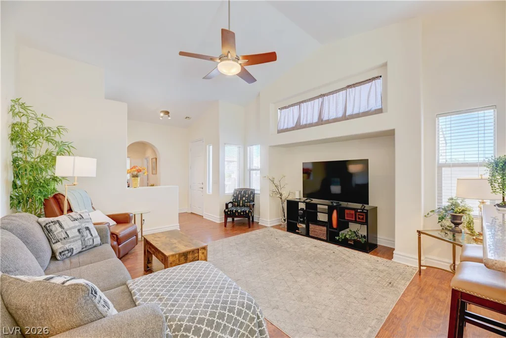 138 Cooks Creek, Las Vegas, NV 89148