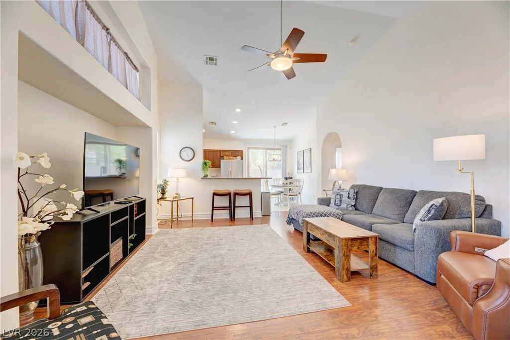 138 Cooks Creek, Las Vegas, NV 89148