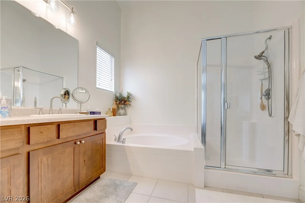 138 Cooks Creek, Las Vegas, NV 89148