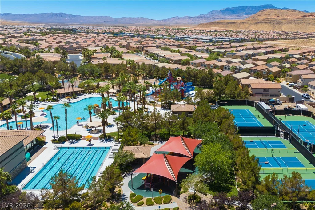 138 Cooks Creek, Las Vegas, NV 89148