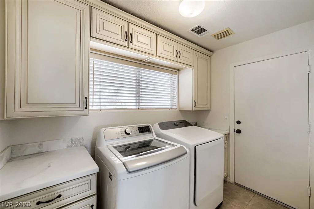 9203 Sangria, Las Vegas, NV 89147