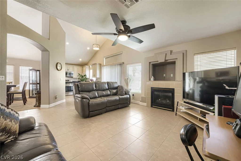 9203 Sangria, Las Vegas, NV 89147
