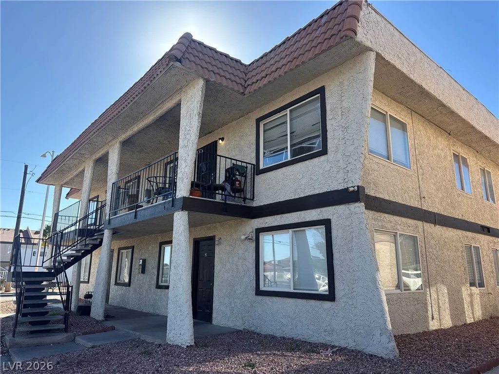 1705 Breckenwood, Las Vegas, NV 89115