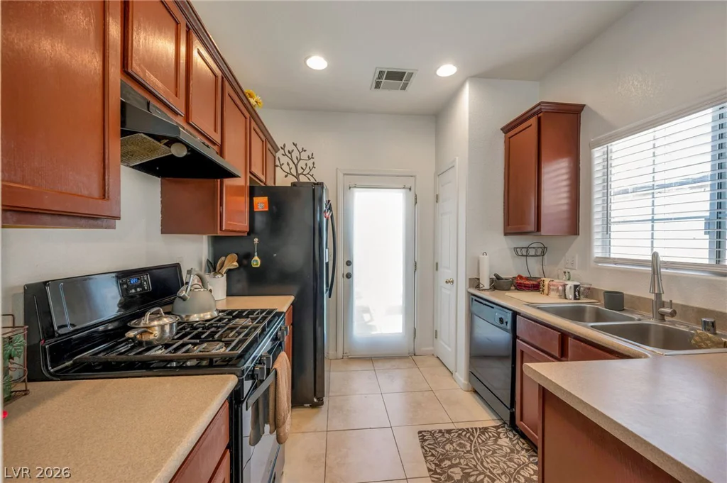 7937 Violet Dawn, Las Vegas, NV 89149