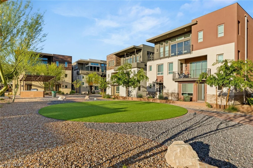 4138 Salisto, Las Vegas, NV 89135