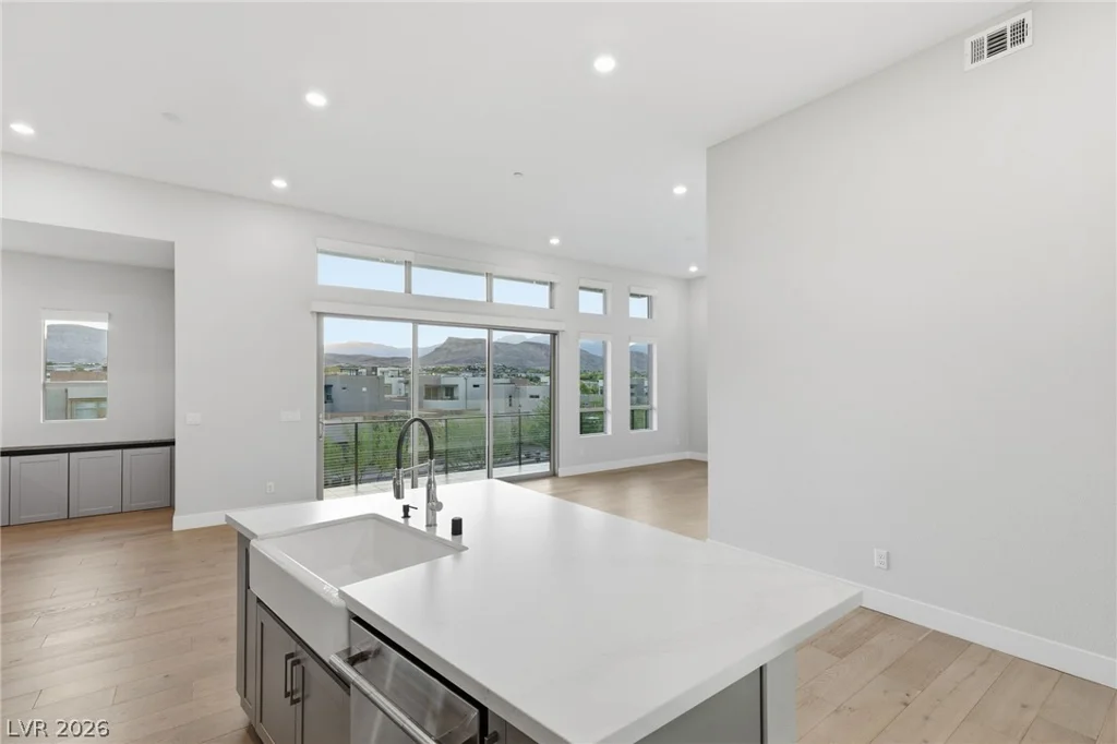 4138 Salisto, Las Vegas, NV 89135