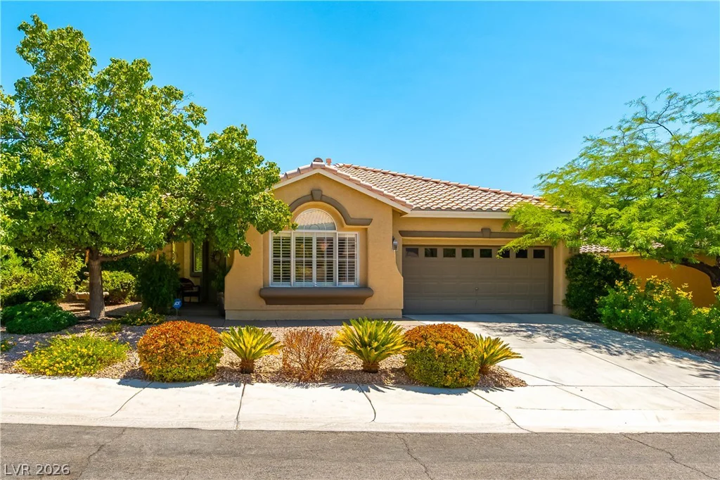 328 Autumn Palace, Las Vegas, NV 89144