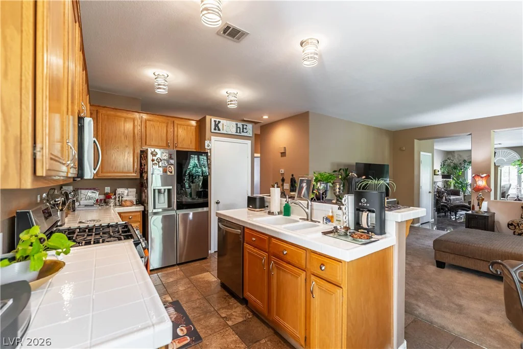 328 Autumn Palace, Las Vegas, NV 89144