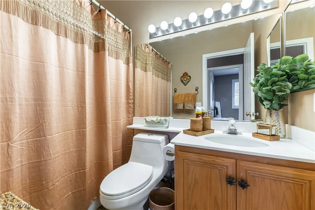 328 Autumn Palace, Las Vegas, NV 89144