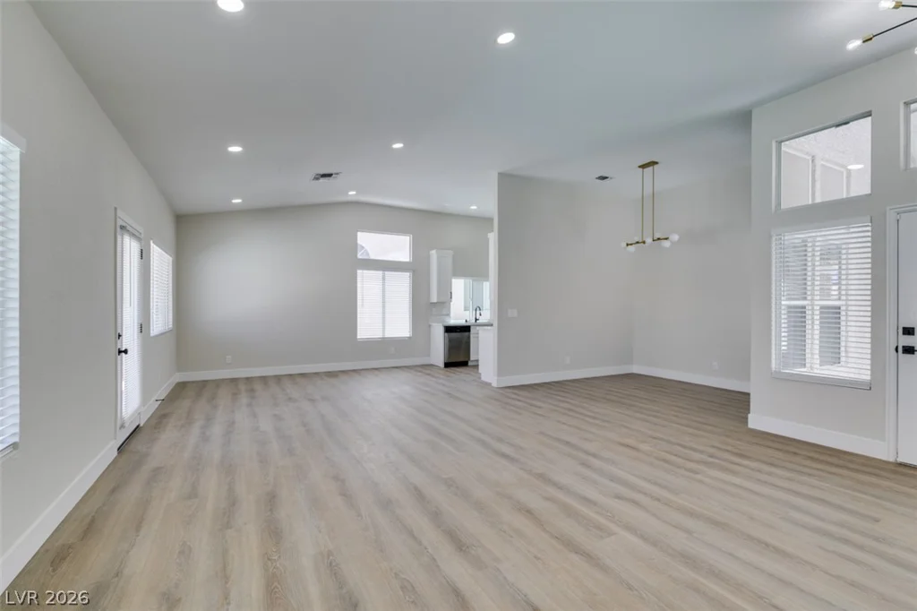 272 Grand Teton, Henderson, NV 89074