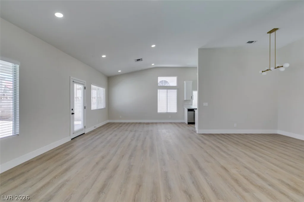 272 Grand Teton, Henderson, NV 89074
