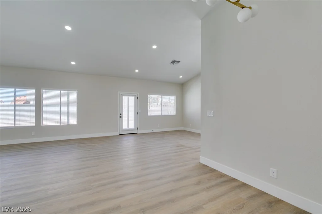272 Grand Teton, Henderson, NV 89074