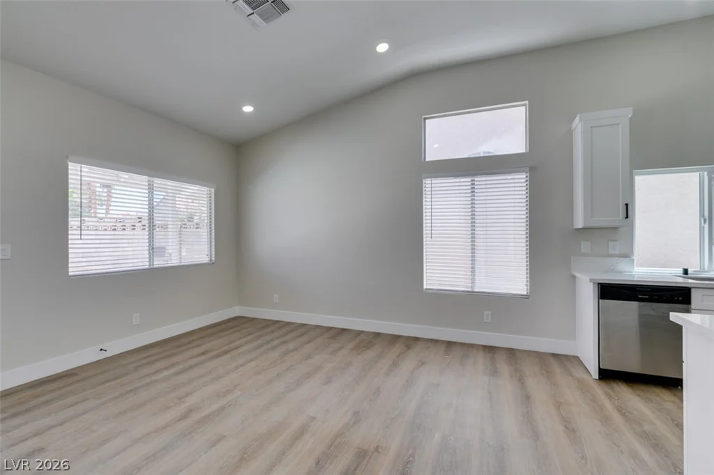 272 Grand Teton, Henderson, NV 89074