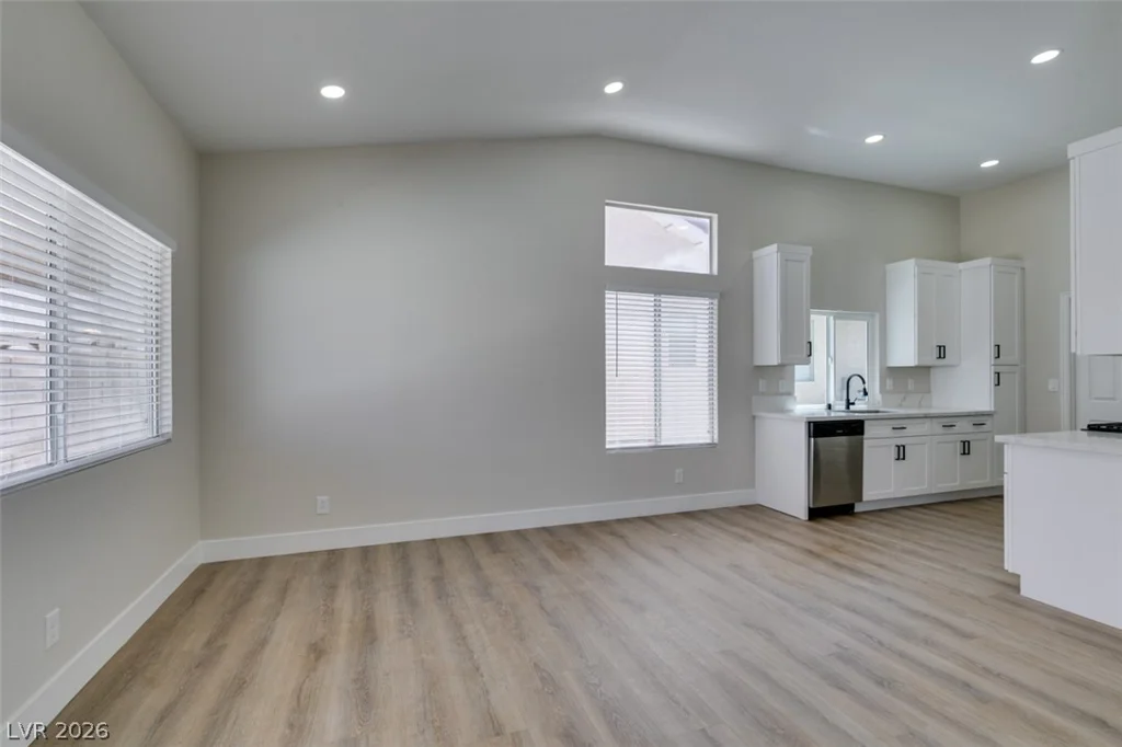 272 Grand Teton, Henderson, NV 89074